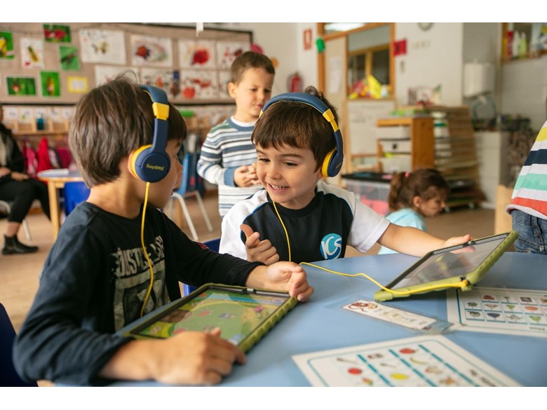 The Benefits Of Bilingual Education | Nord Anglia Education