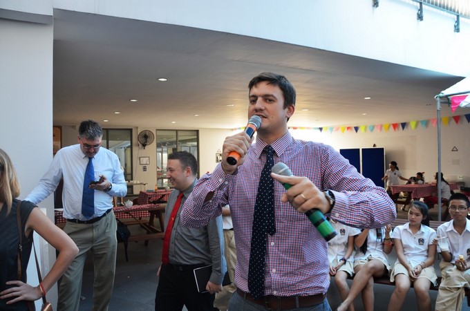 Speak English Week
