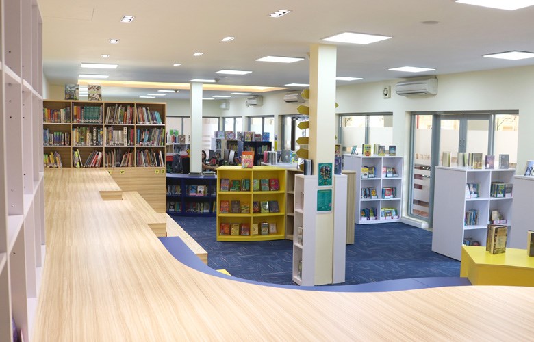 Junior Campus Liibrary BIS HCMC
