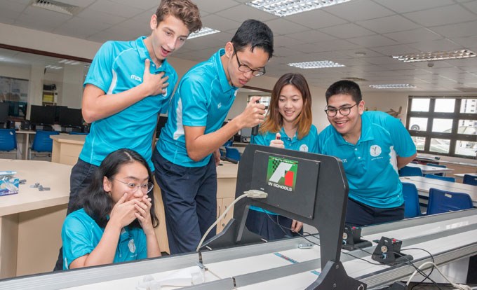 F1 in Schools 2017 - Photon Racing | BIS HCMC