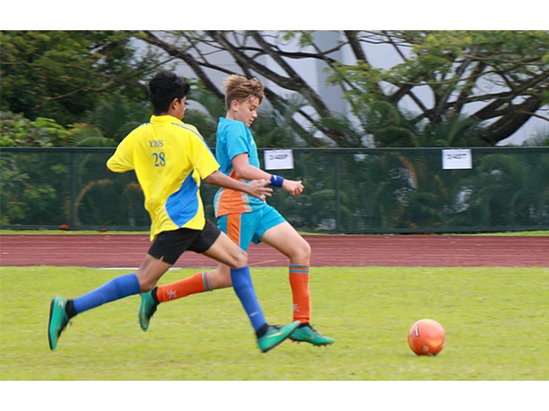 Dover Court Under 14 Boys Football Team Play Ybis