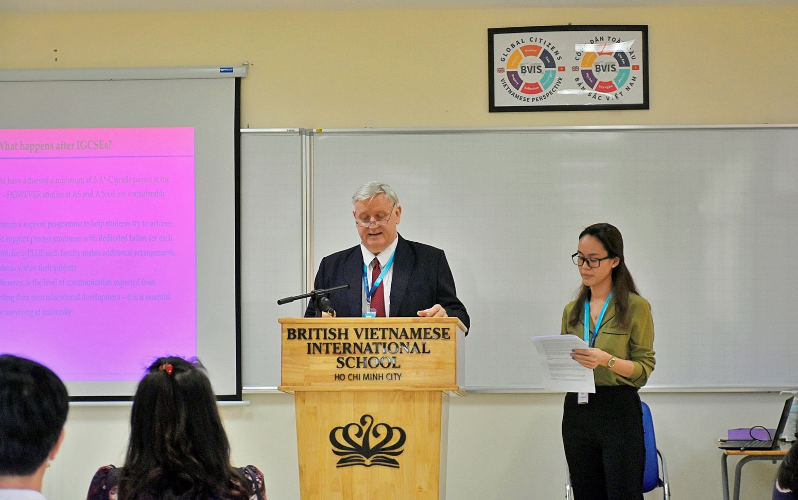 BVIS-HCMC-Secondary-Meet-the-teacher-(13)
