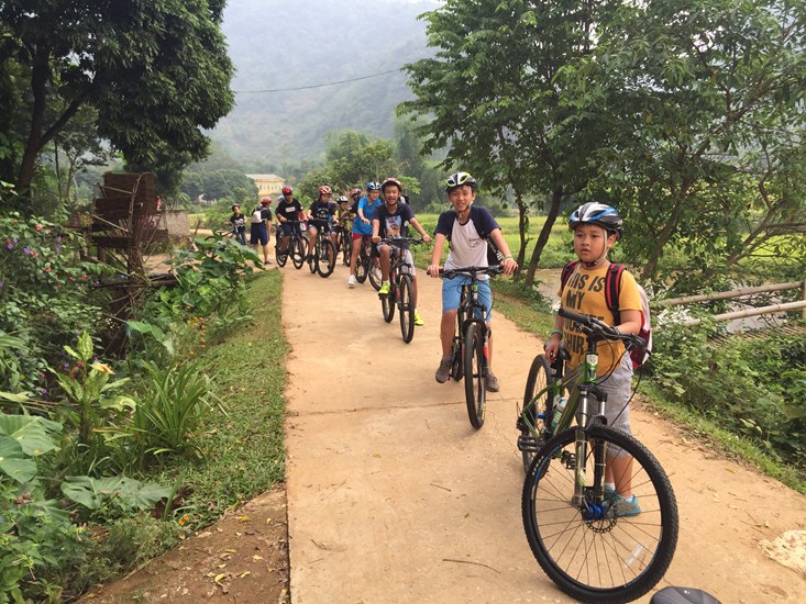 British International School Secondary Year 8 Mai Chau Trip
