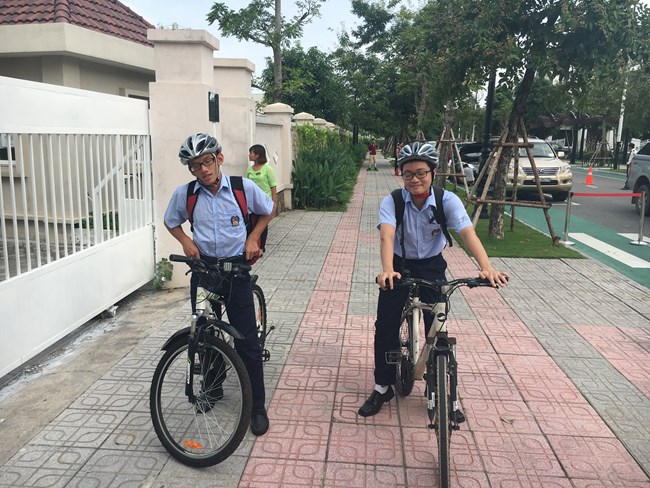 Wearing helmets 2
