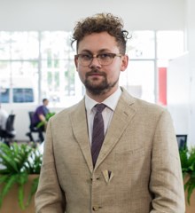 Mr Anselm Carr-Jones