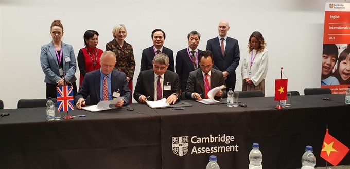 4 more universities in Viet Nam recognise Cambridge A Level 