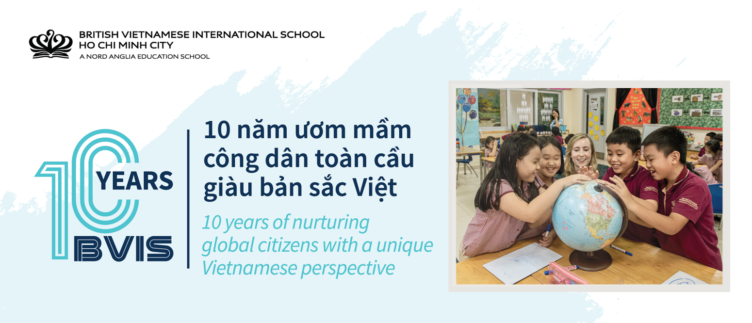 10 years ươm ầm