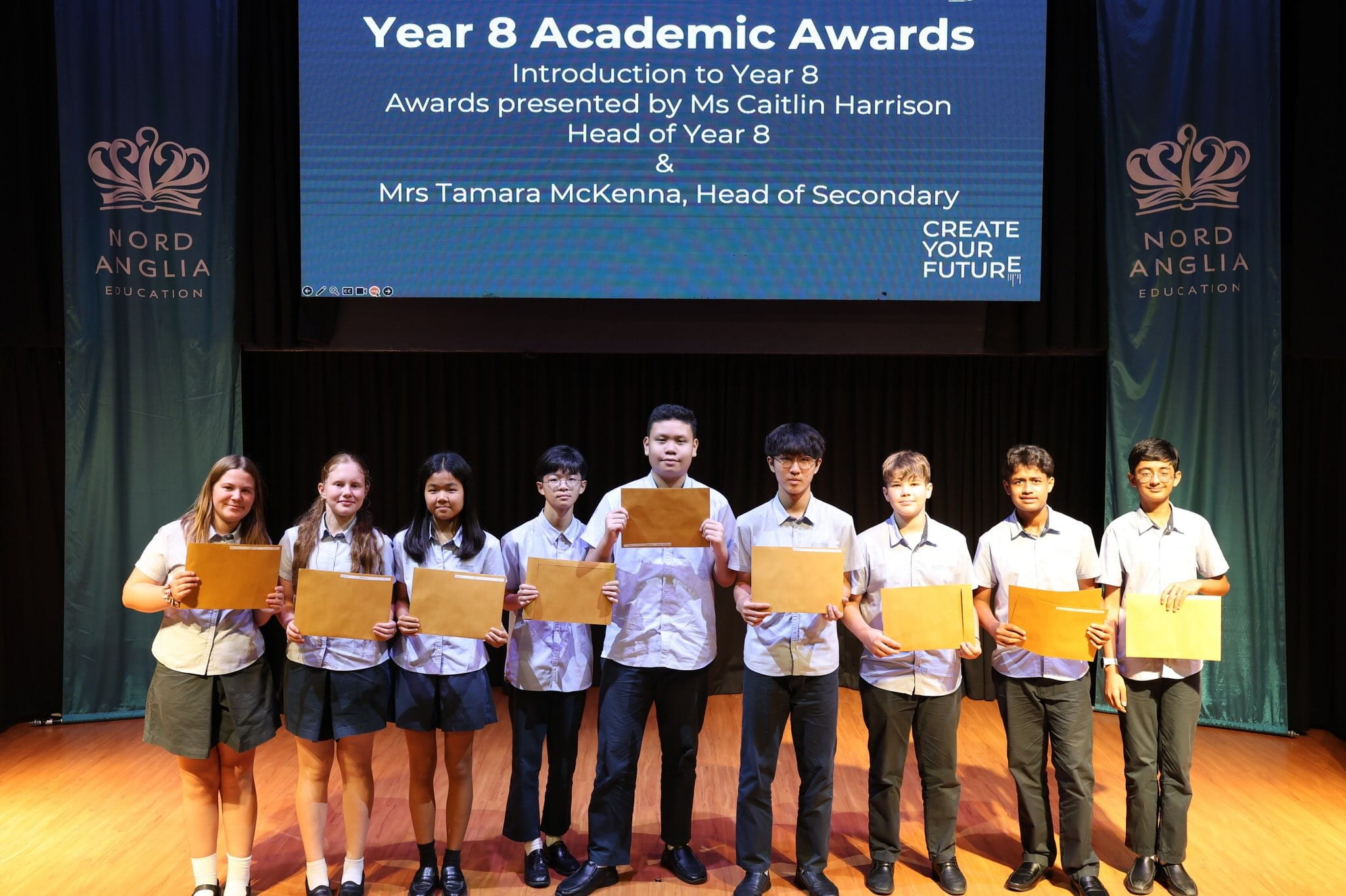 Regents International School Pattaya hosts their 2025 Primary and Secondary Prize Awards Ceremony - Regents International School Pattaya hosts their 2025 Primary and Secondary Prize Awards Ceremony