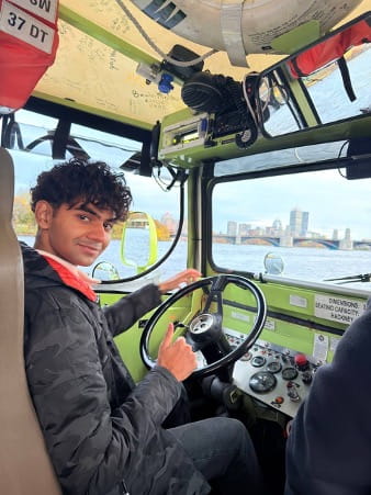 Exploring Innovation at MIT: A week of discovery and collaboration - Exploring Innovation at MIT A Week of Discovery and Collaboration