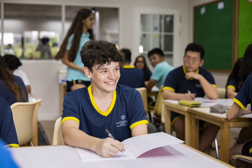 How to choose subjects for university pathways - choose subjects university st andrews bangkok