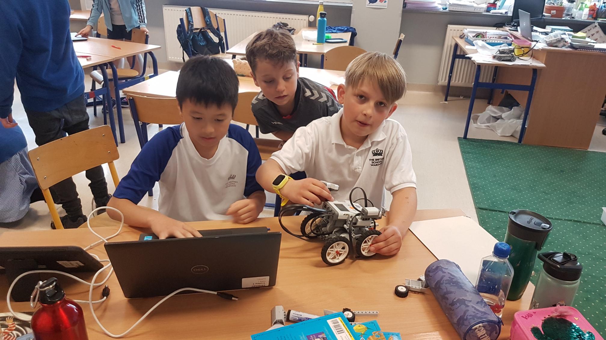 Seeing learning in action across Primary | TBS Warsaw - Seeing learning in action across Primary